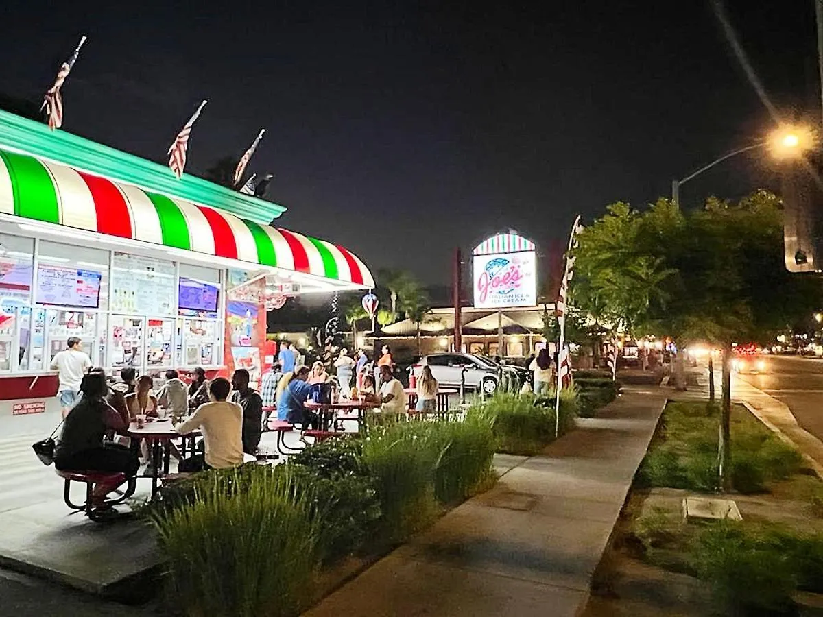 Bposhtels Anaheim Hostel